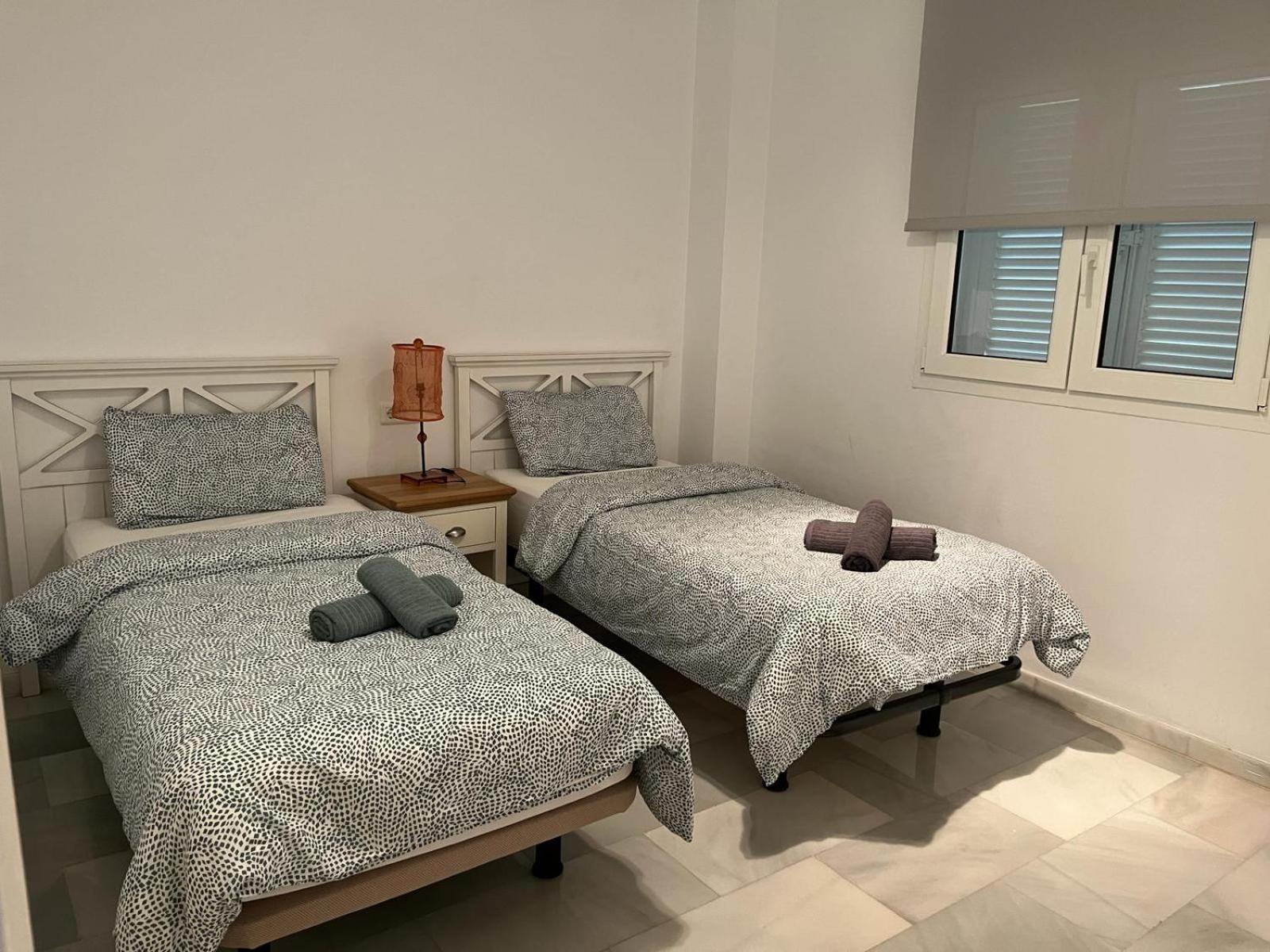 Soas Puerto Banus Playa Rocio Apartment มาร์เบยา ภายนอก รูปภาพ